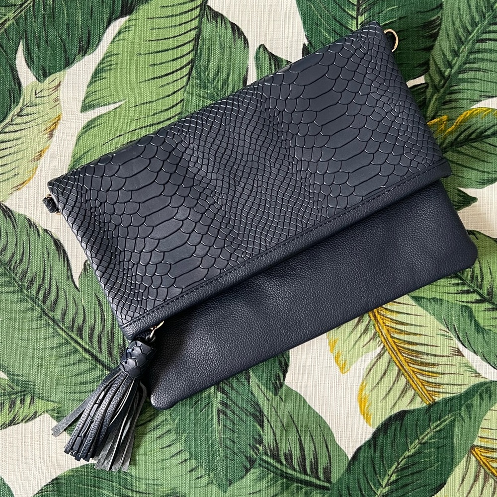 GiGi New York • Navy Leather Crossbody & Clutch • EUC